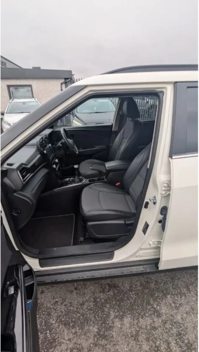 SsangYong Tivoli 2022 - Image 2