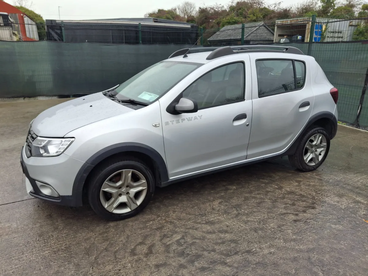 2018 Dacia Sandero Stepway - Image 1
