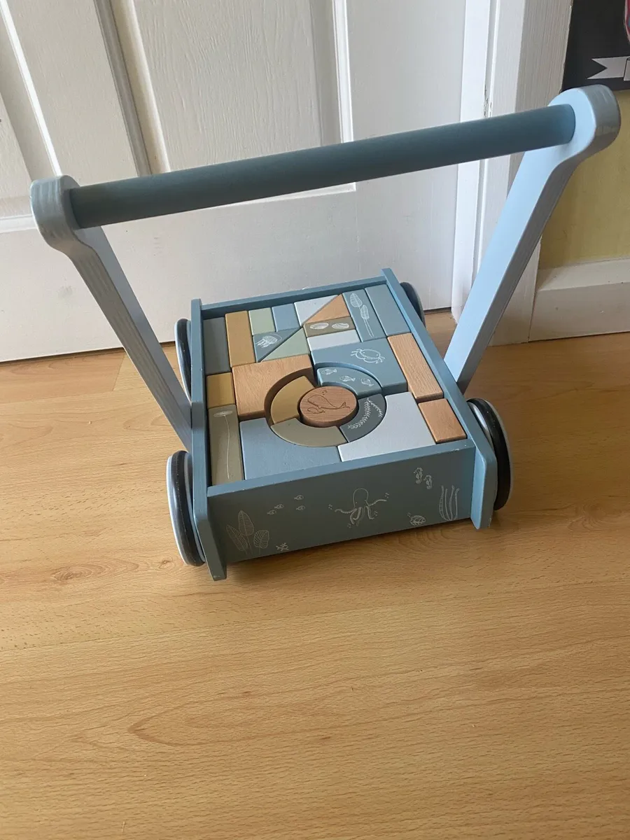 Little Dutch baby walker - Image 4