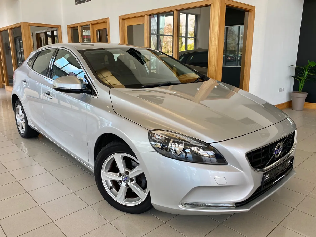 Volvo V40 2015 DEPOSIT TAKEN - Image 1