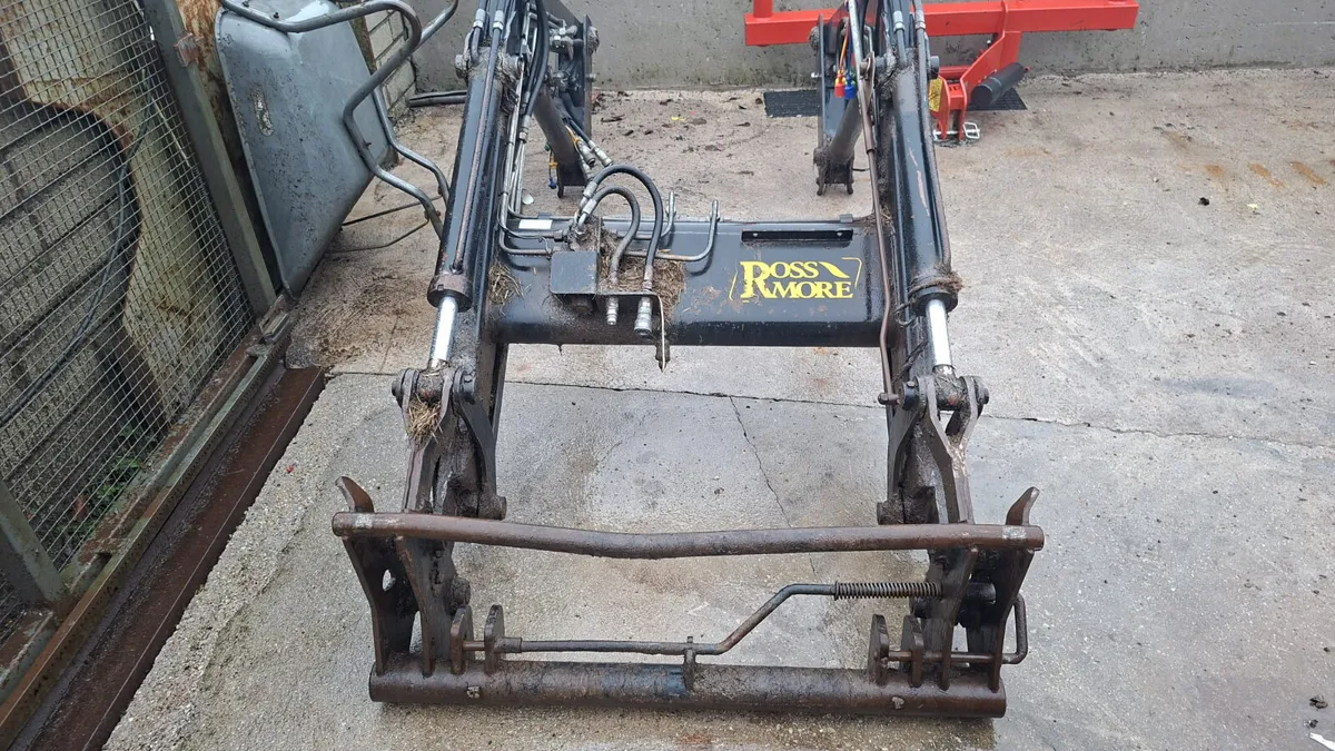 Rossmore loader boom - Image 2