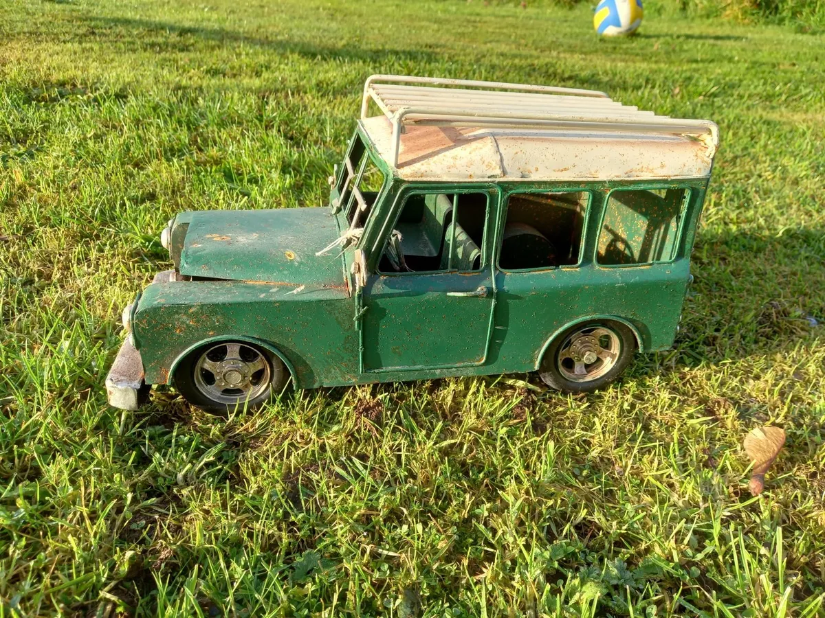 Landrover Model - Image 4