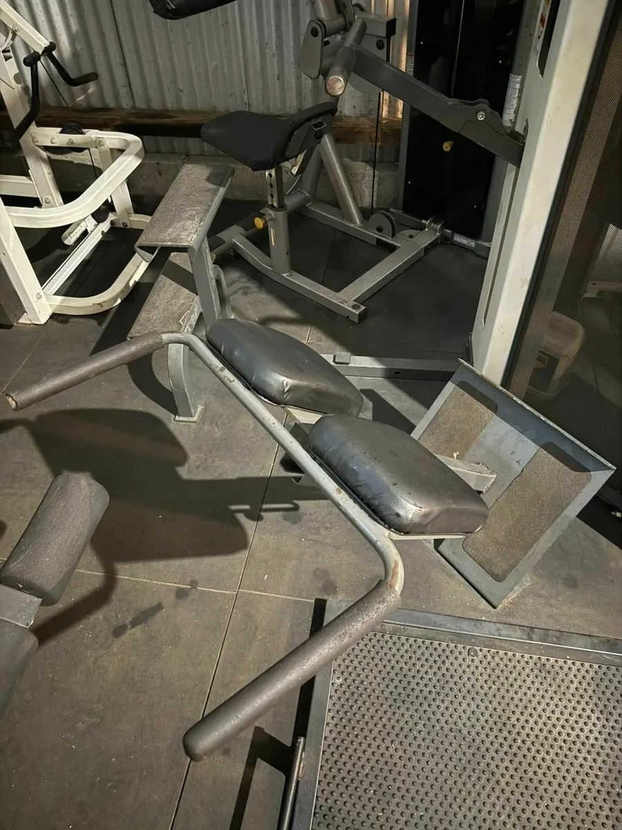 CYBEX 4 STACK, 8 STATION CABLE CROSSOVER MACHINE - Image 4