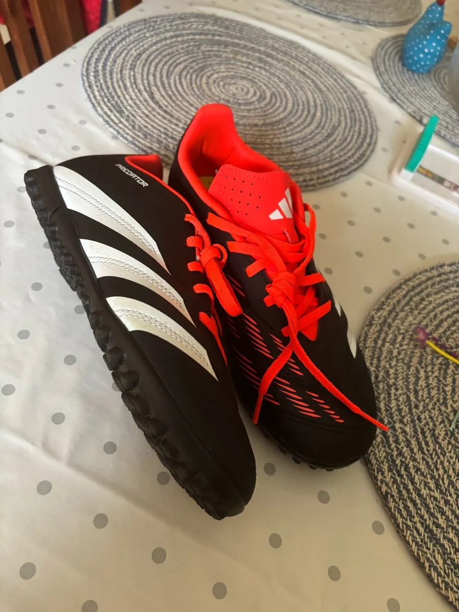 Adidas football shoes uk 5 - Image 3