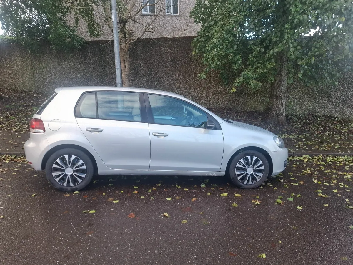 Volkswagen Golf 2011 1.2 TSI - Image 4