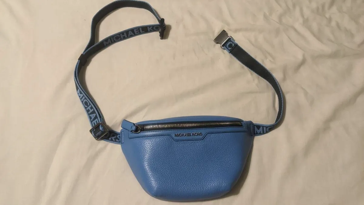 New Leather Waist Pouch Belt Bag Michael Kors Blue - Image 1