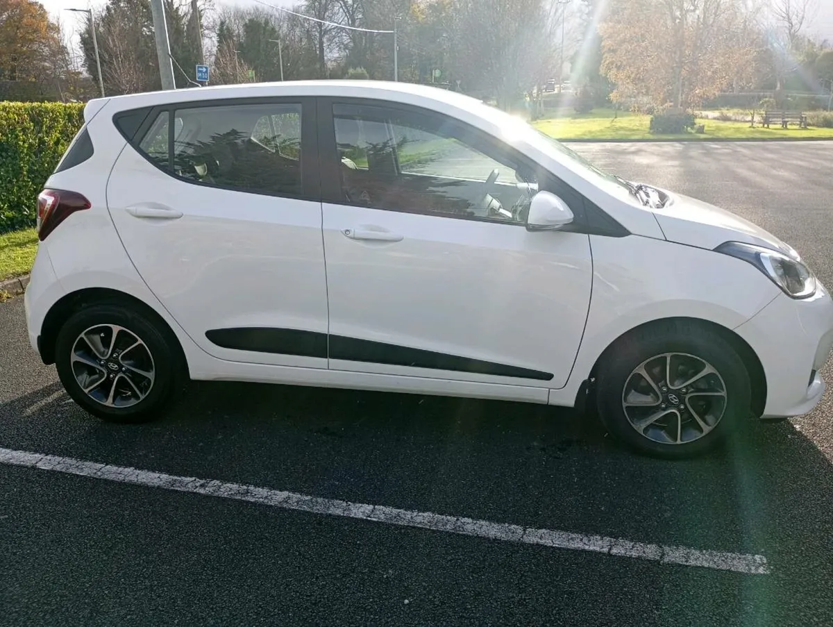 2017 Hyundai I10 Deluxe 4DR Automatic - Image 4