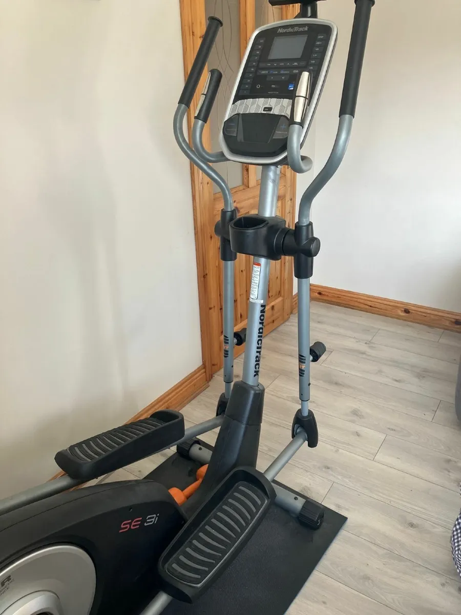 Nordic Track SE3i Elliptical - Image 4