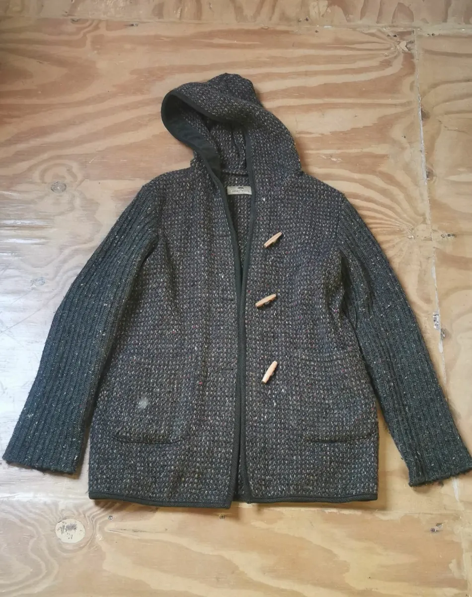 Henry White Coat - Image 1