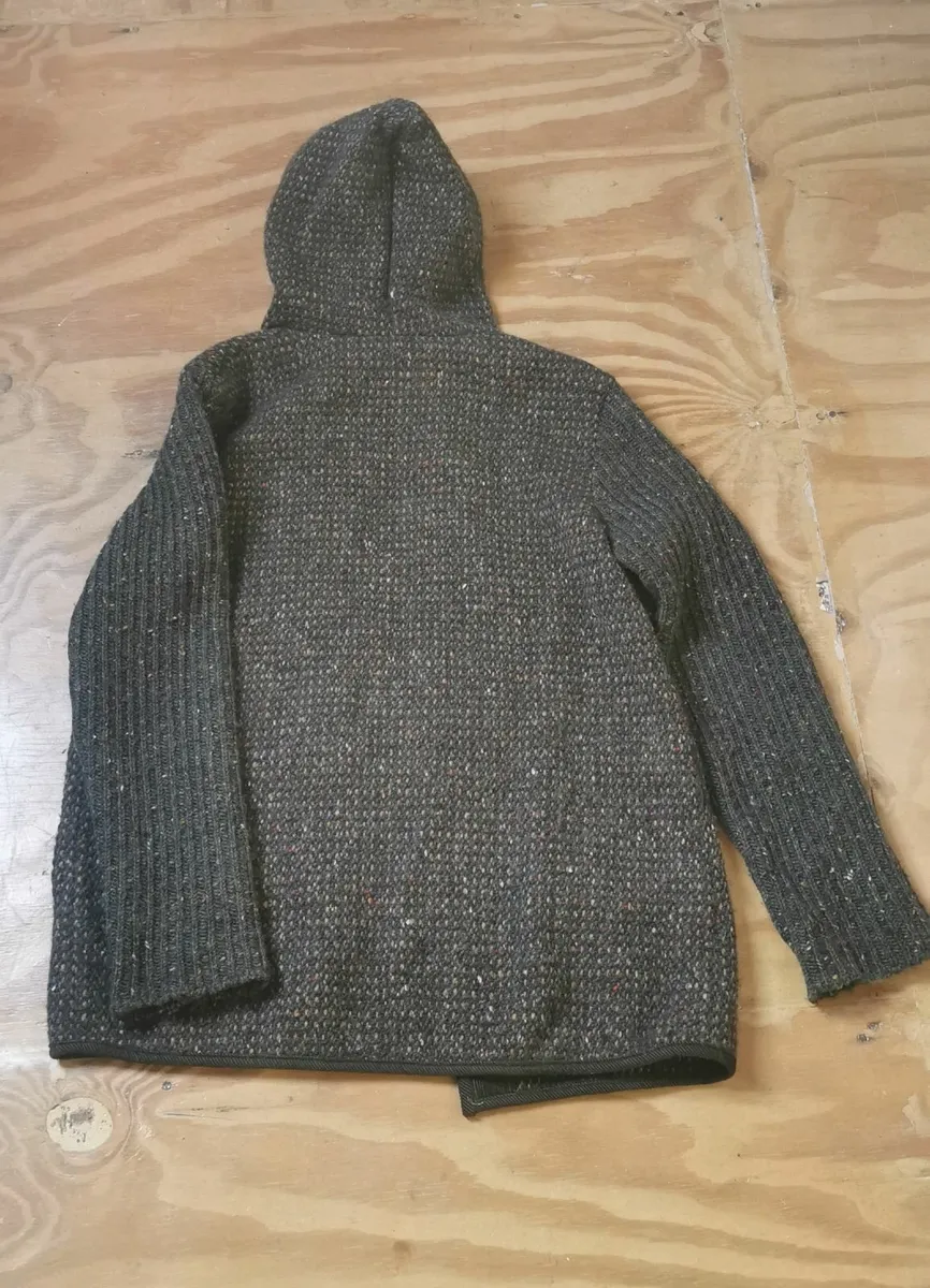 Henry White Coat - Image 4