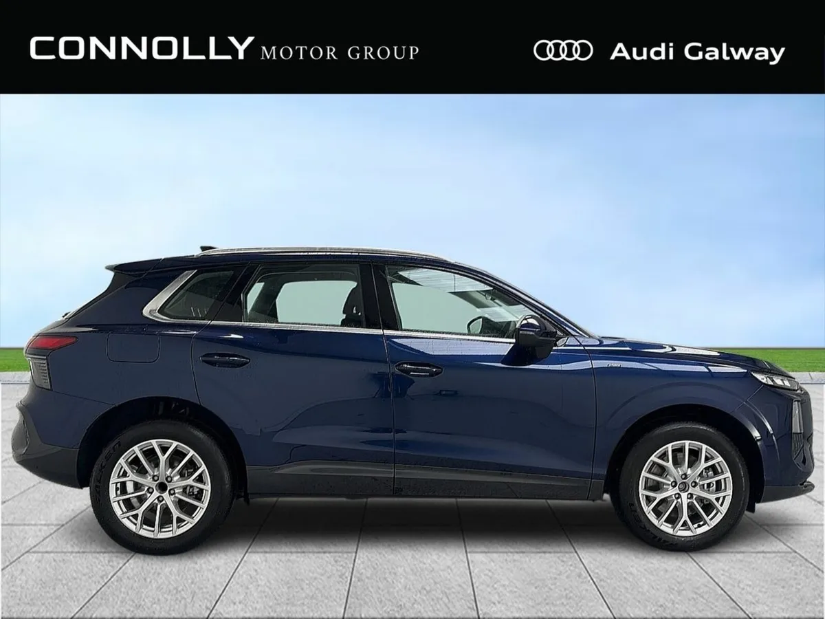 Audi Q3 €526 p/m - SE E-HYBRID 200kW AUTO - Image 4