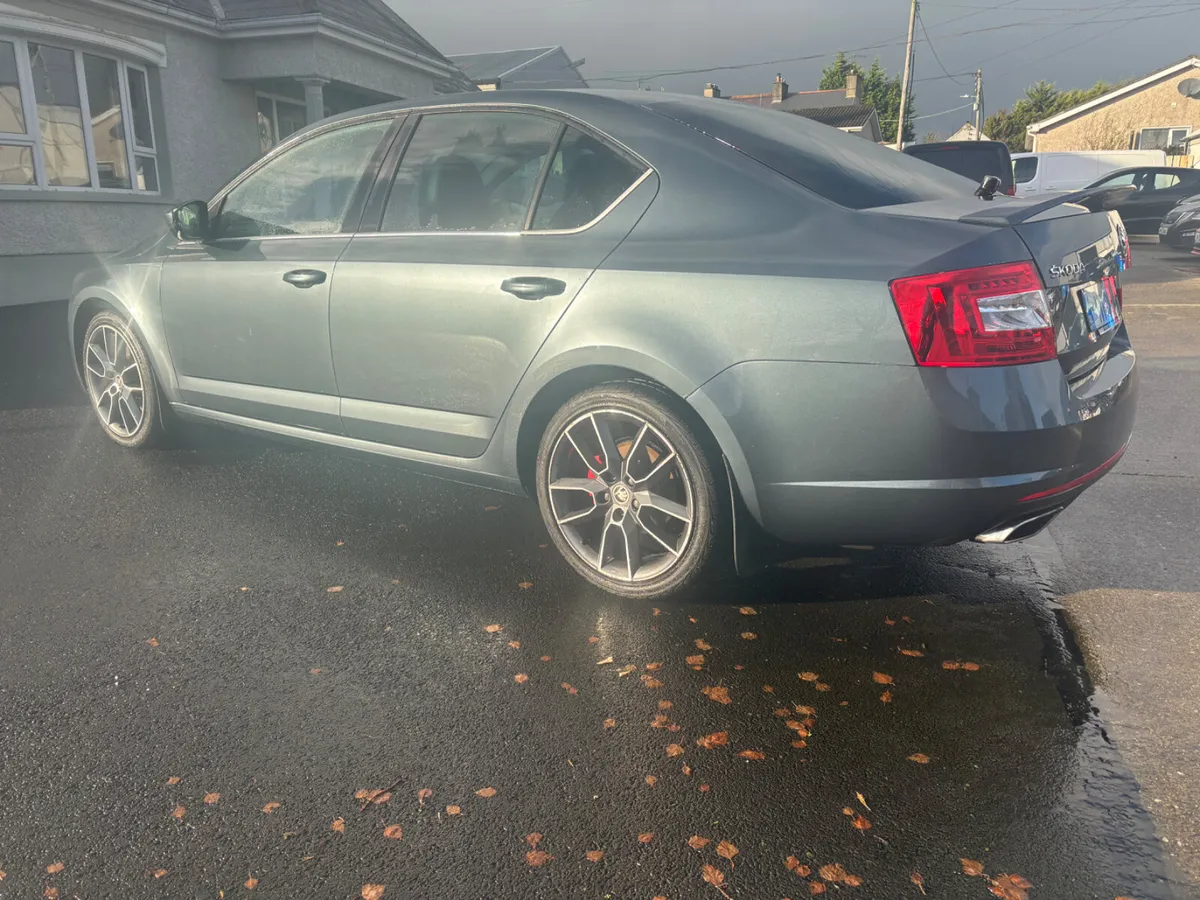 Skoda Octavia 2017 - Image 2