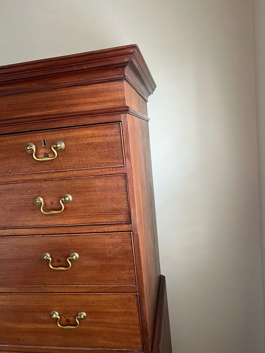 Chest of Drawers Chest on Chest or Tallboy. - Image 4