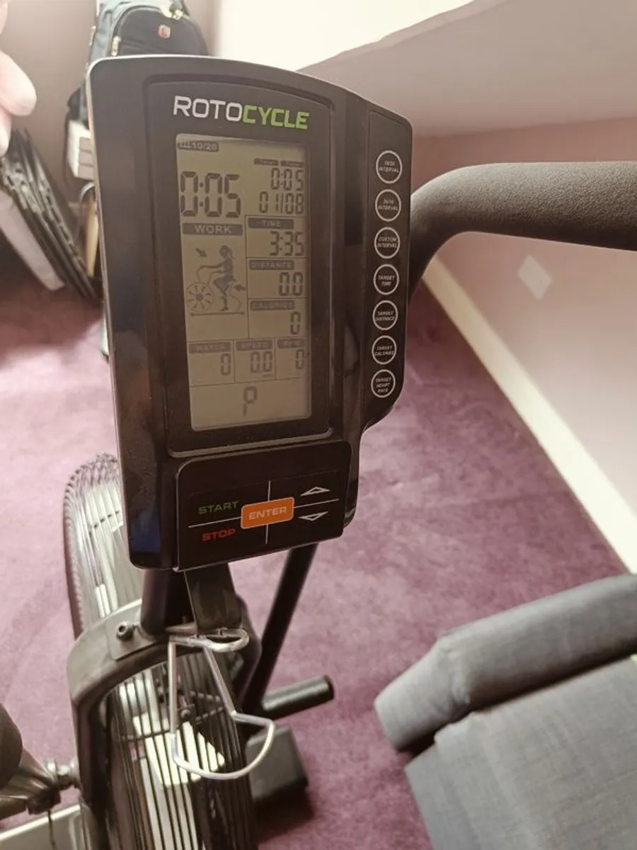 Rotocycle T2000 X Air Bike Excellent Condition - Image 1