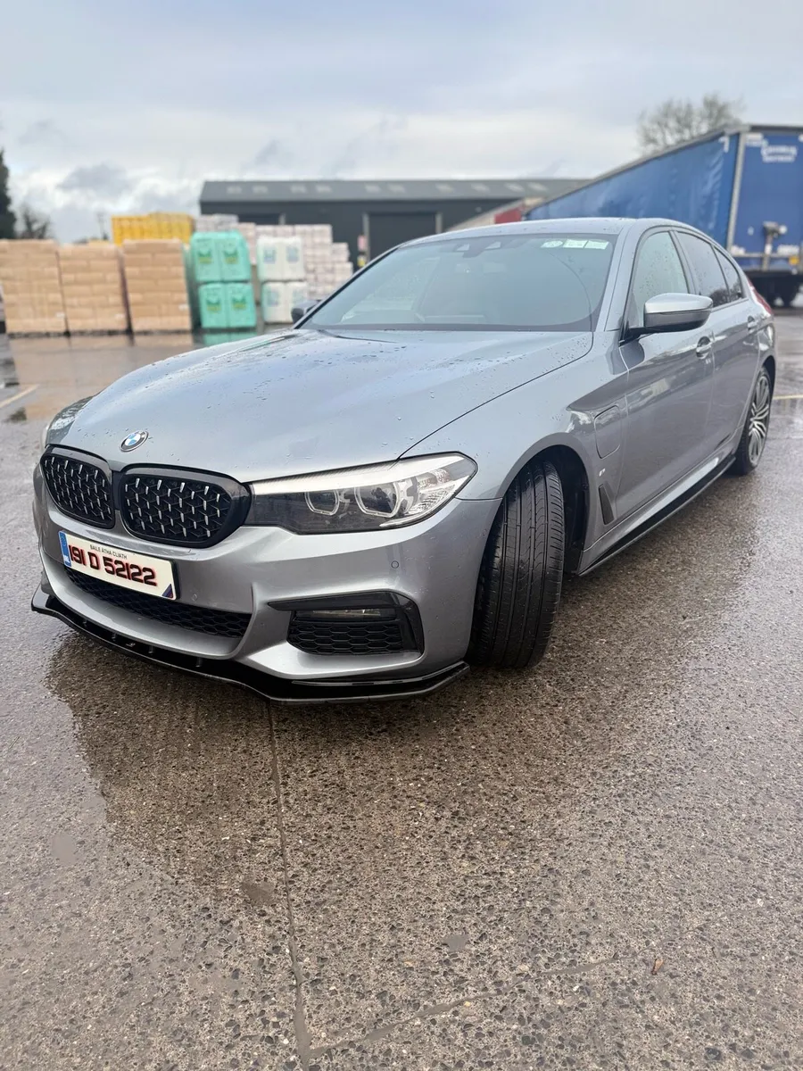 BMW 530e HIBRID - Image 2