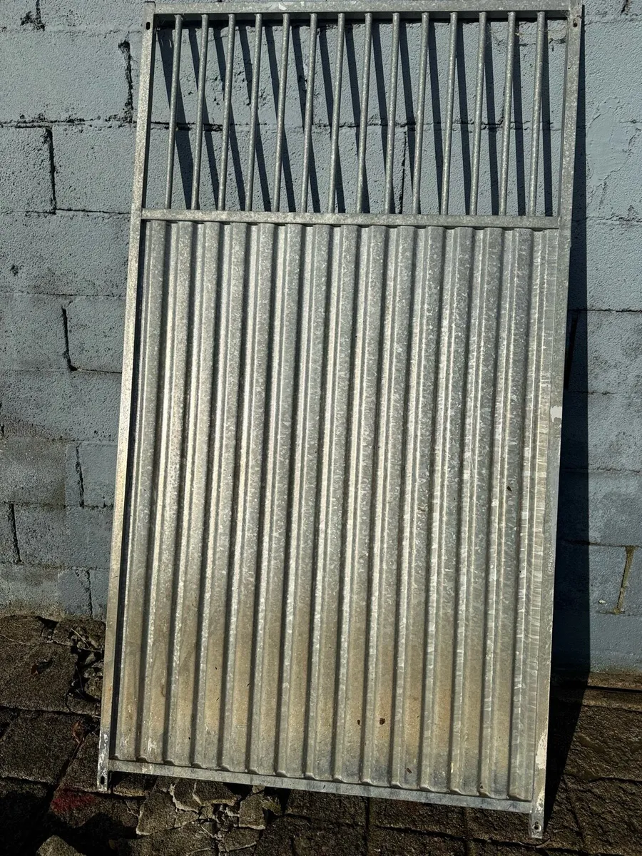 Dog panels - Image 3