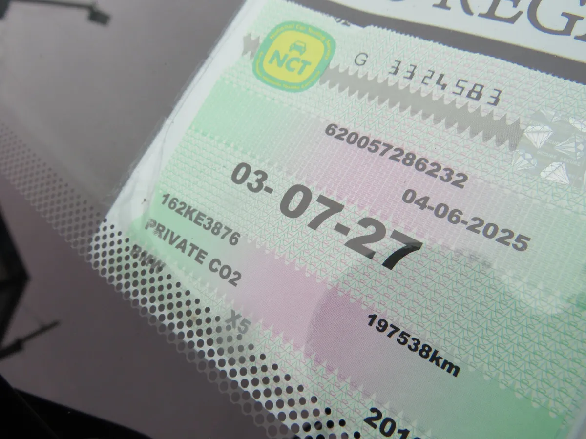 BMW X5 2016   2LT PETROL PLUG IN HYBRID - Image 3