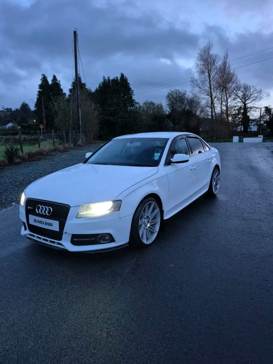 2012 Audi A4 2.0TDI - Image 3