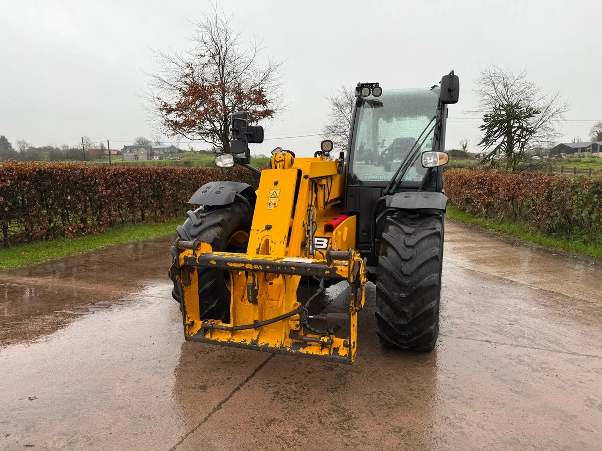 2021 JCB 538-60 - Image 2