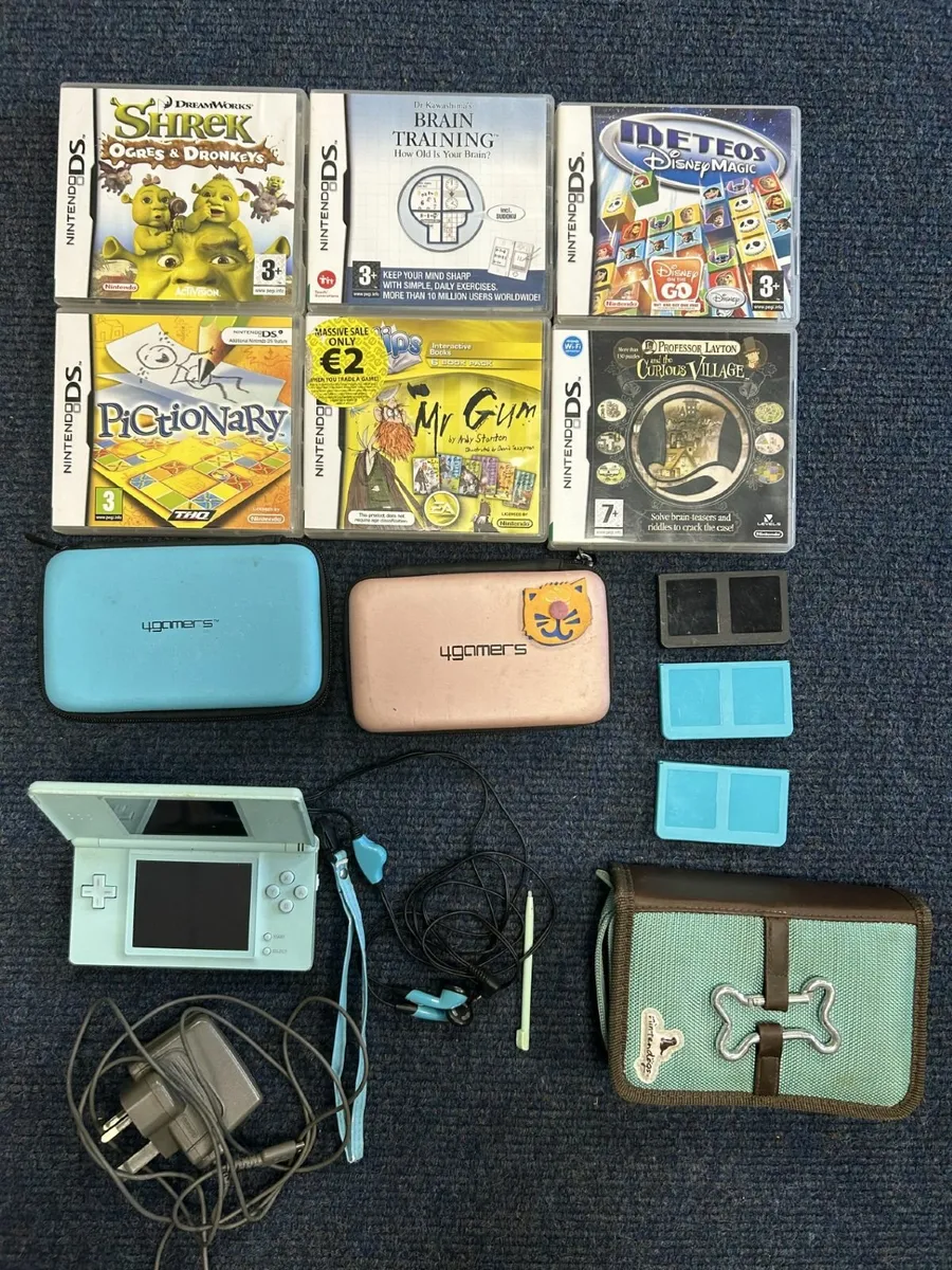 Nintendo DS Lite - Image 1