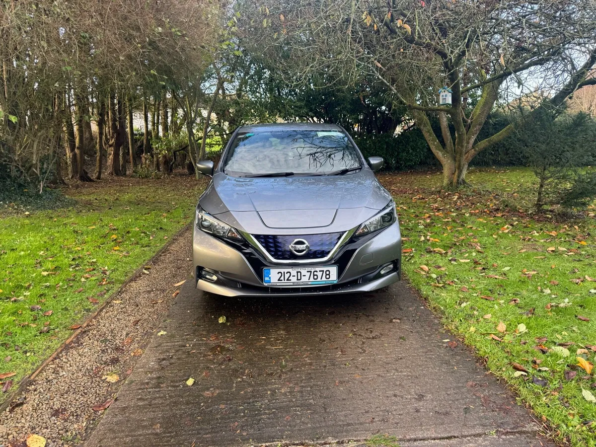 2021 Nissan Leaf SV Premium - Image 2