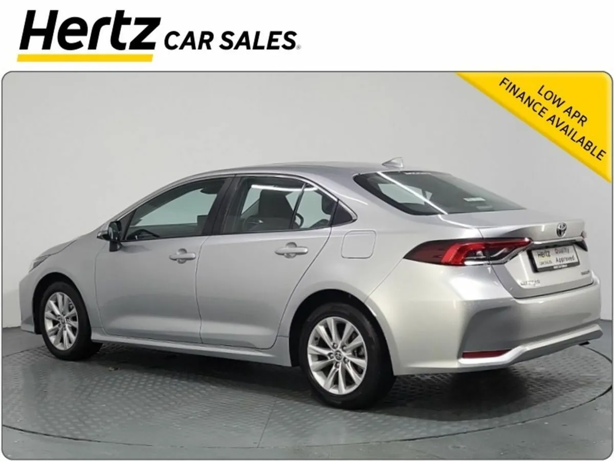 Toyota Corolla LUNA SALOON 1.8 Petrol Automatic - Image 4