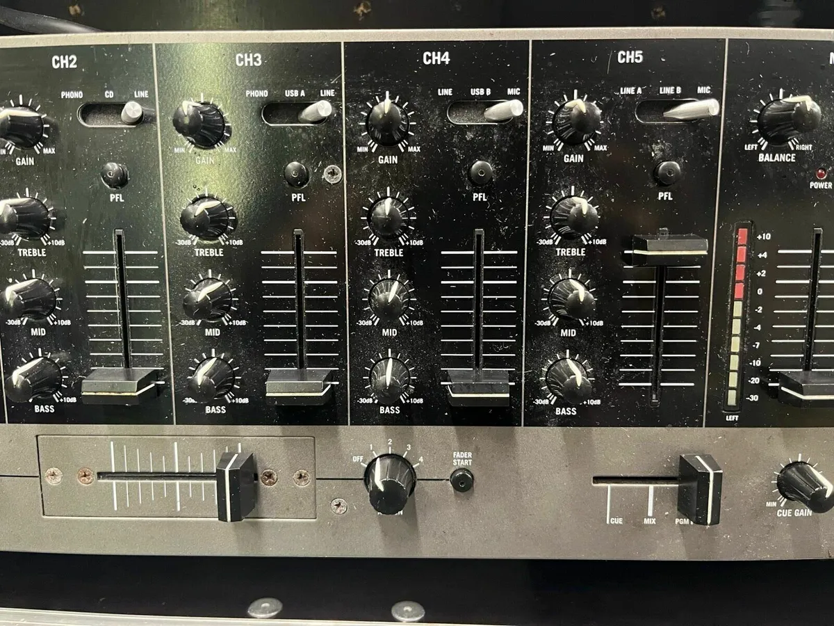 Numark C3 USB Mixer - Image 3