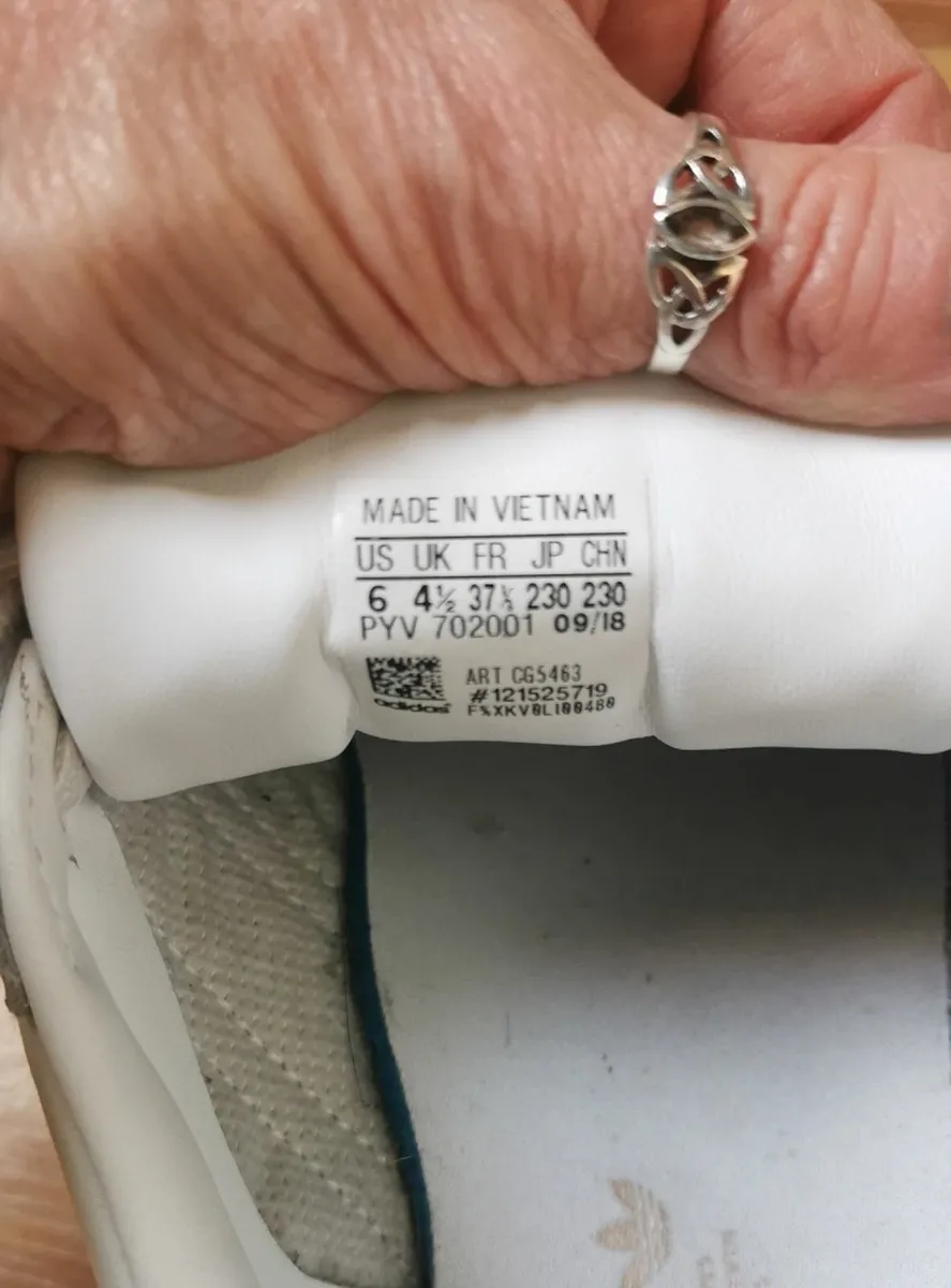 Superstar Adidas Golden - Image 3