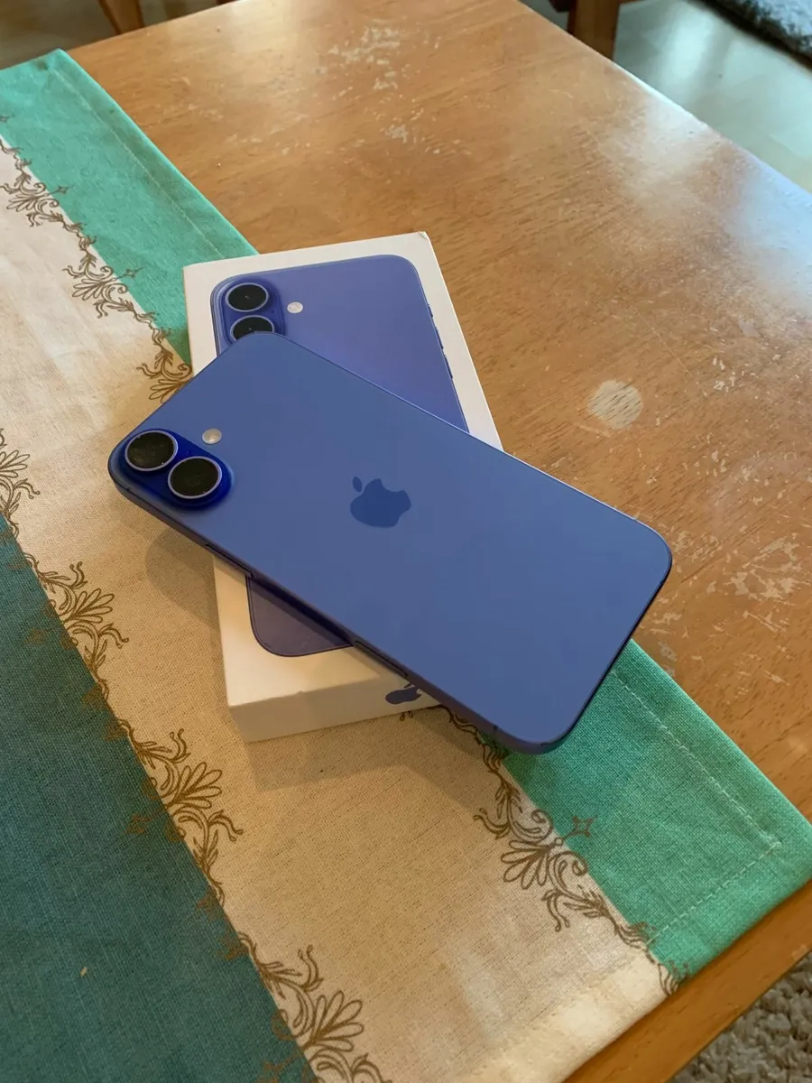 iPhone 16 Plus Ultramarine 512 GB - Image 2