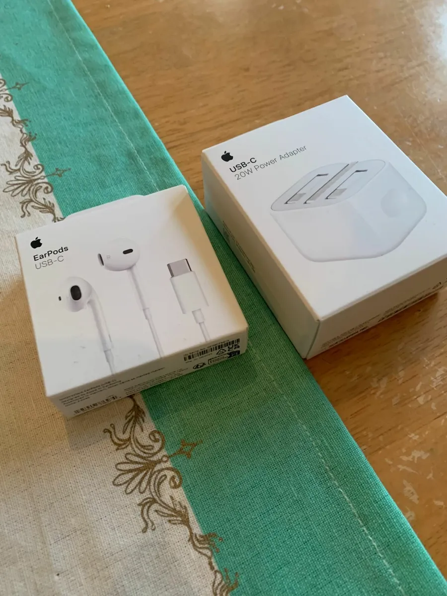 iPhone 16 Plus Ultramarine 512 GB - Image 3