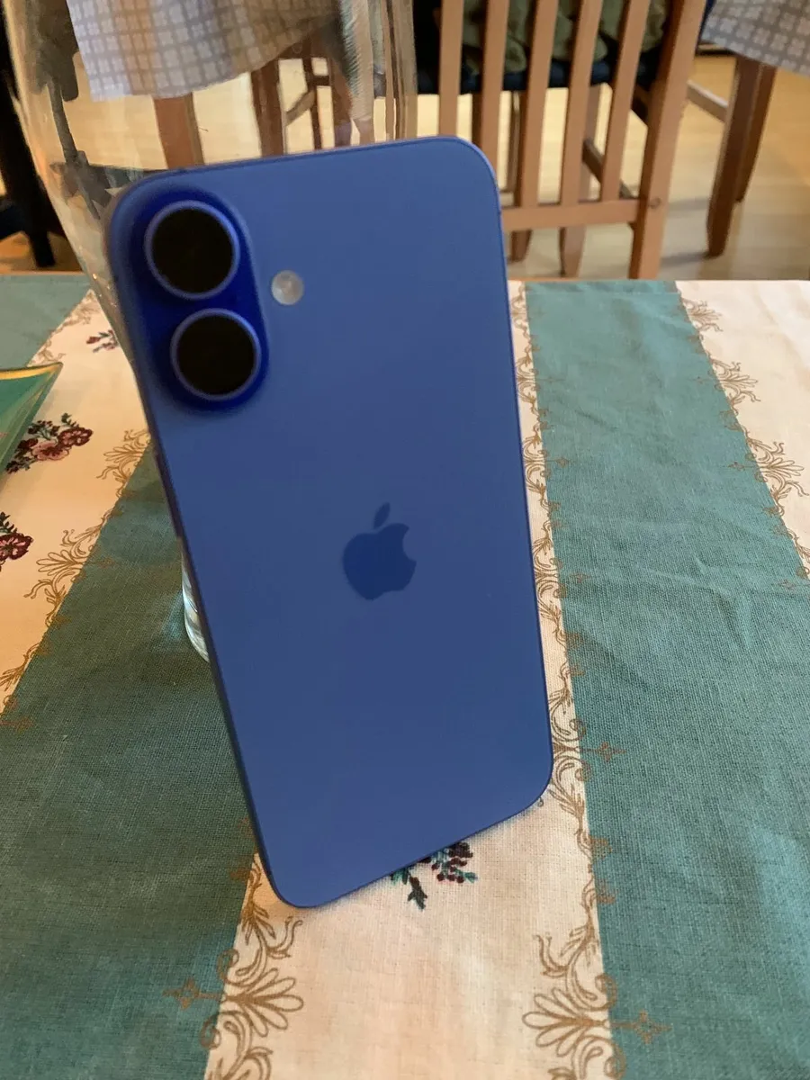 iPhone 16 Plus Ultramarine 512 GB - Image 1
