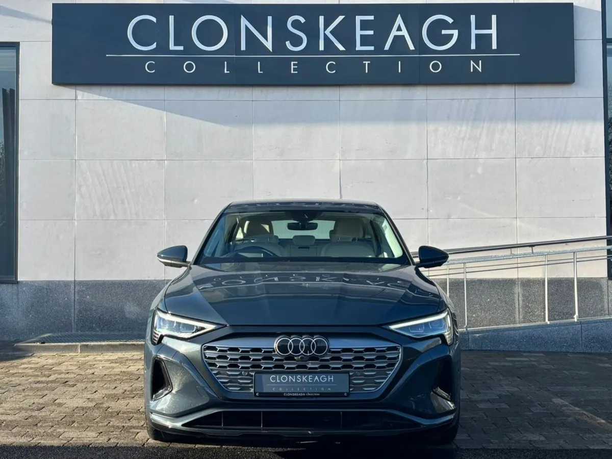 Audi Q8 e-tron SPORTBACK QUATTRO SPORT - Image 2