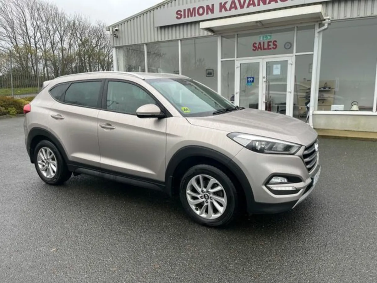 Hyundai Tucson 1.7 Executive 5DR - Image 1