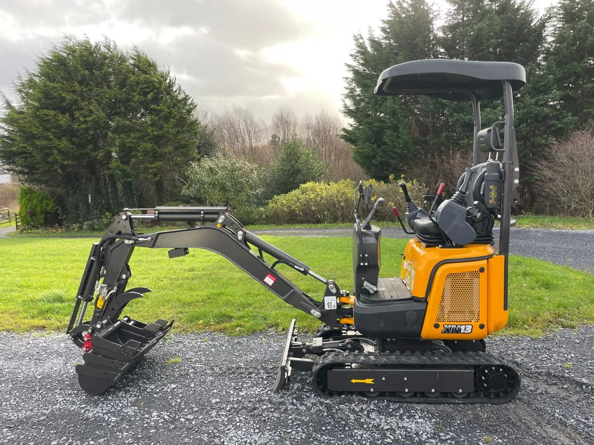 Rhino 1.5 Ton mini digger. Finance. - Image 1