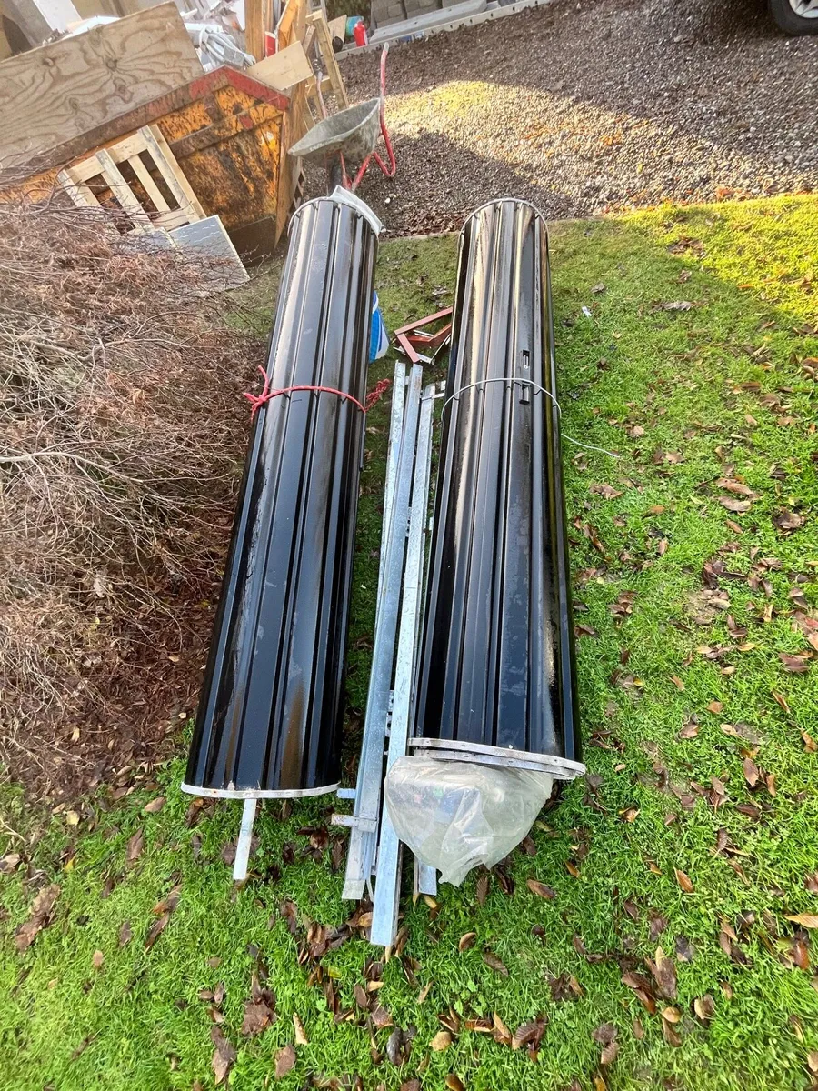 Electric garage doors - Image 2