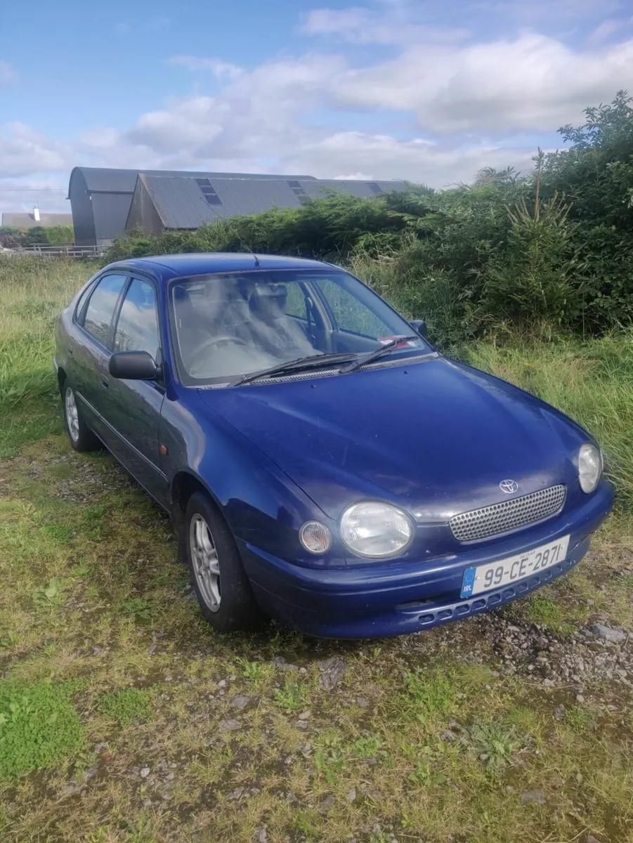 Toyota Corolla 1999 - Image 3