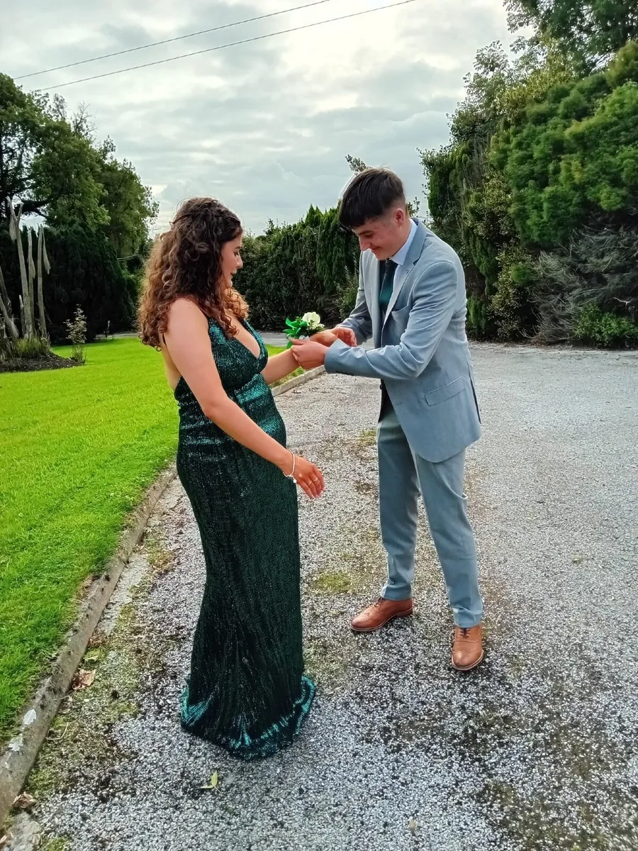 Debs dress - Image 2