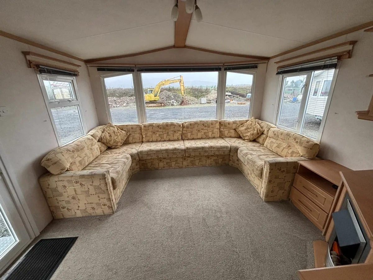 36 X 12 Avon 2 Bed, D/G & Gas/H, Free Delivery. - Image 2