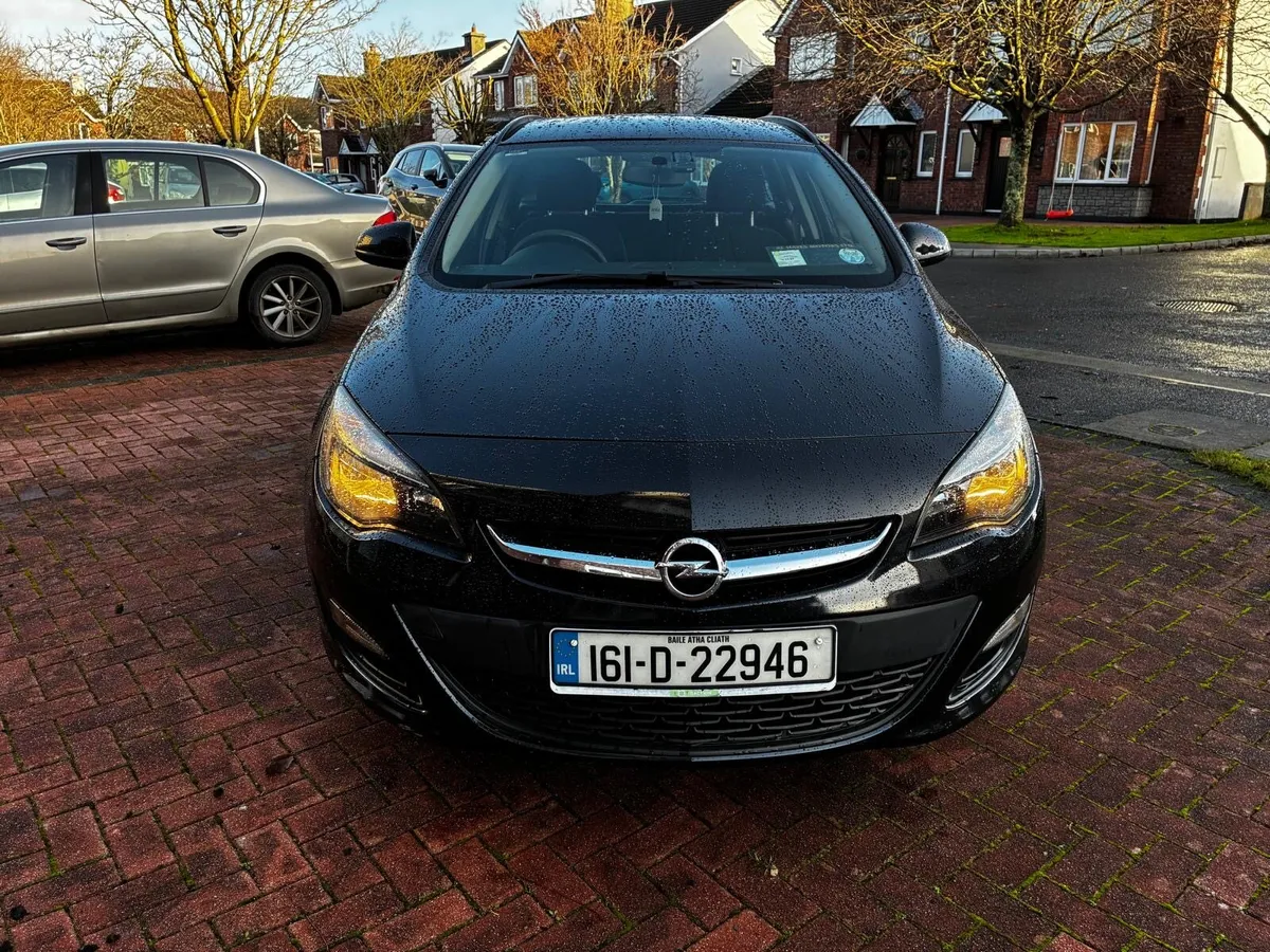 Opel Astra Estate - Image 3