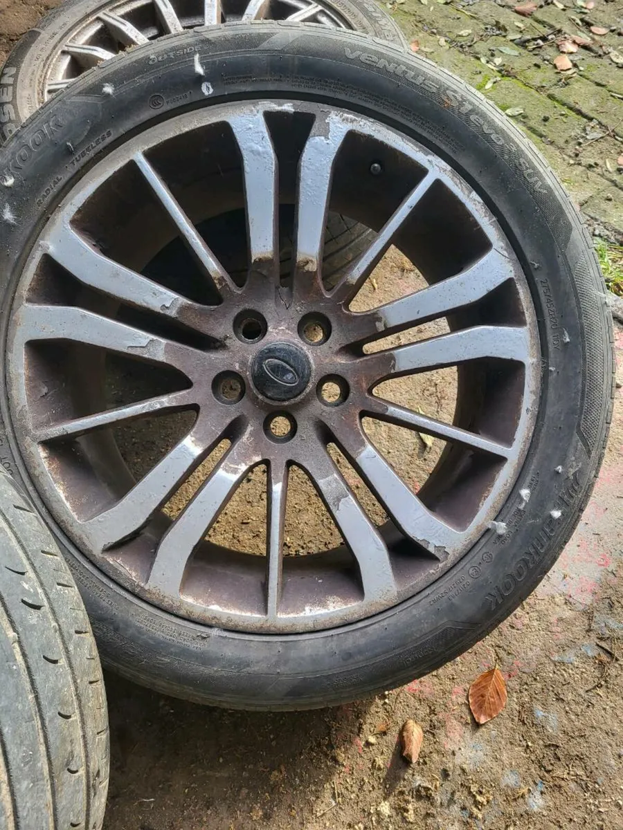 Alloys discovery 3 - Image 2