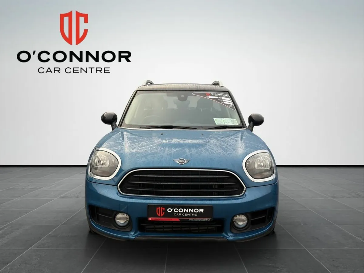 Mini Countryman Small enough to squeeze in, big en - Image 4