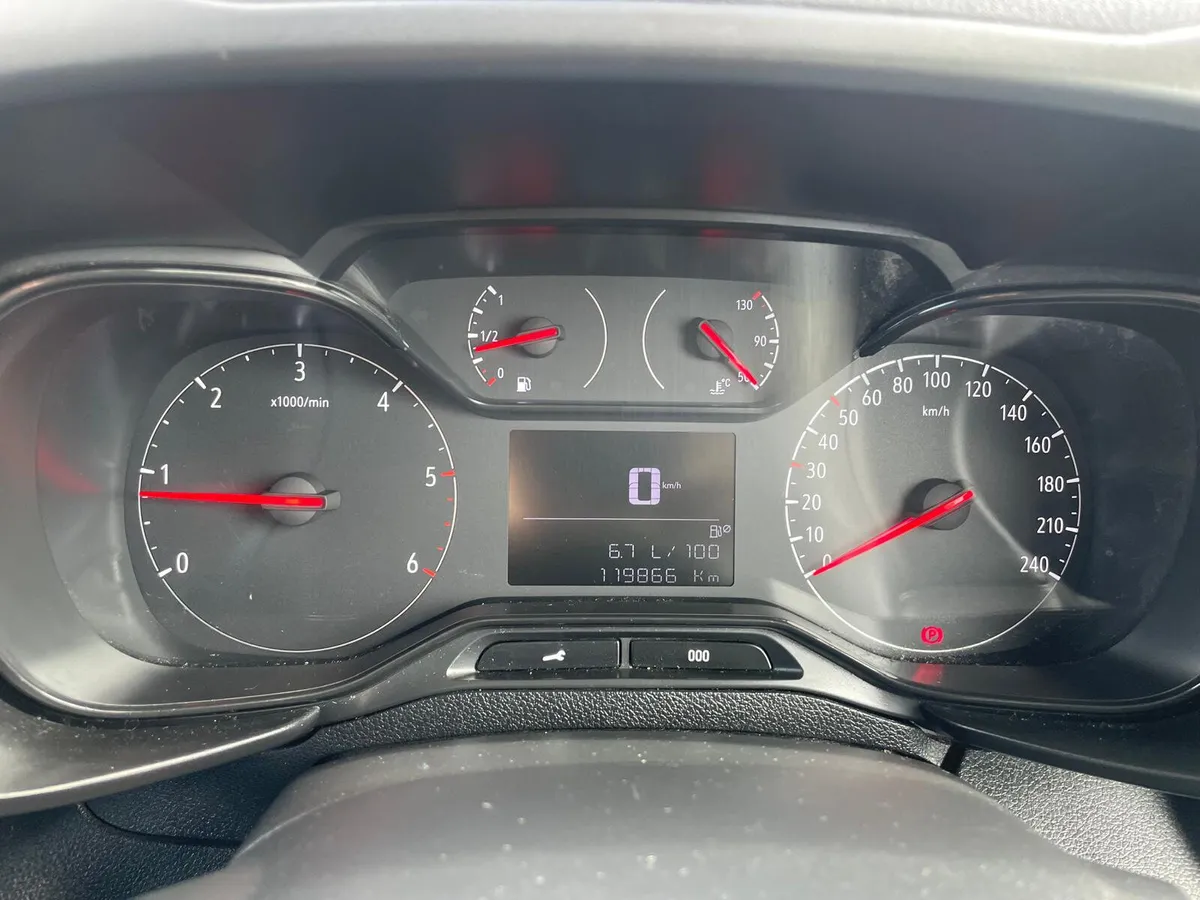 Opel Combo 2020 - Image 4