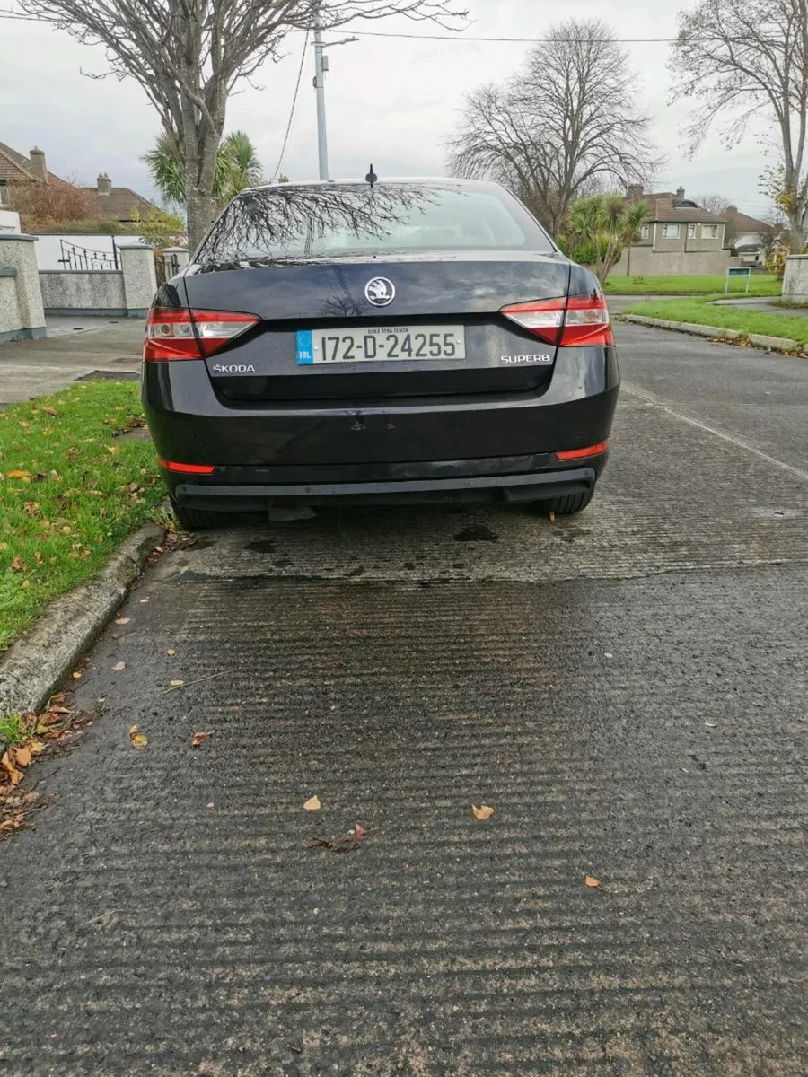 Skoda Suberb 1.6 TDI SE 120PS 5DR - Image 2