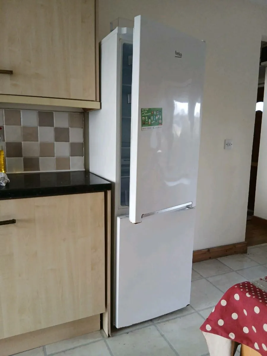 House contents - Image 3