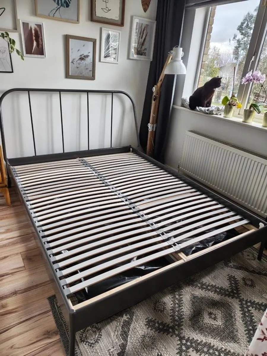Bed frame