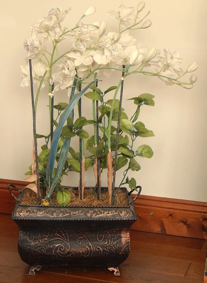 Floral Arrangement of Artificial Cymbidium Orchids - Image 3