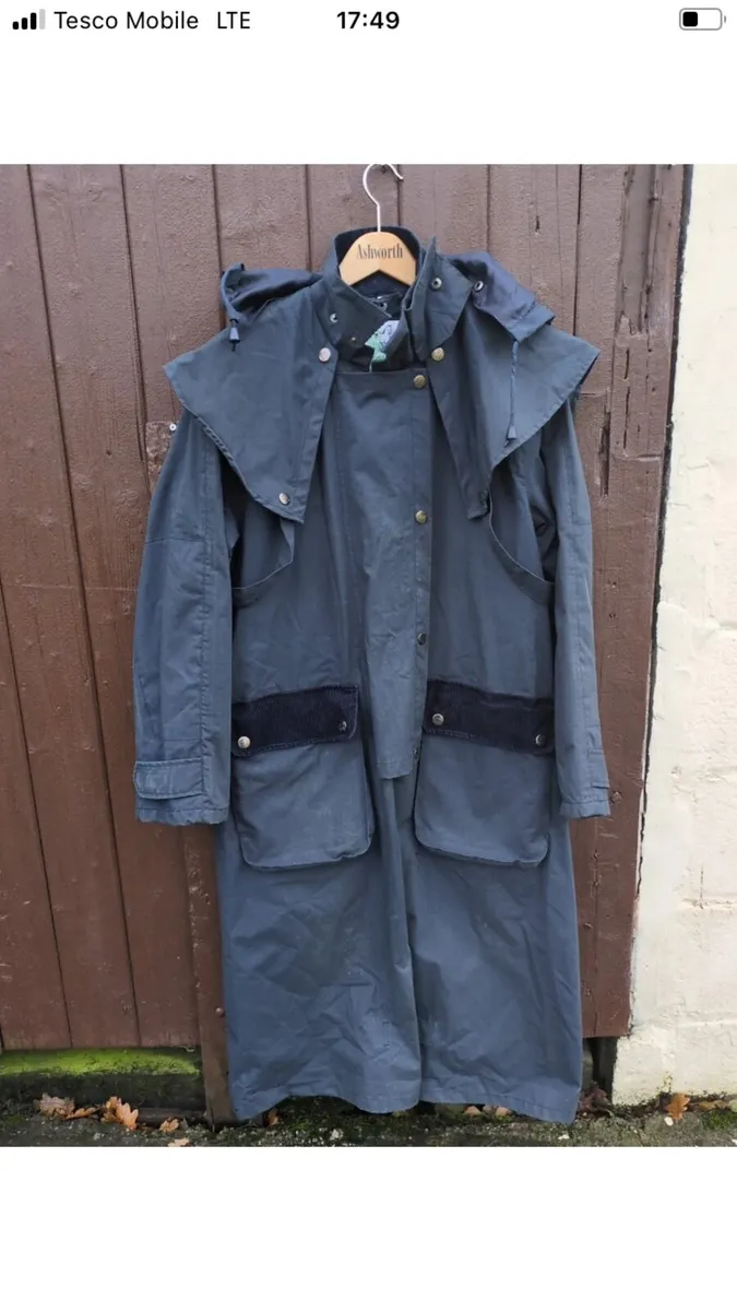 Long waterproof riding coat - Image 1