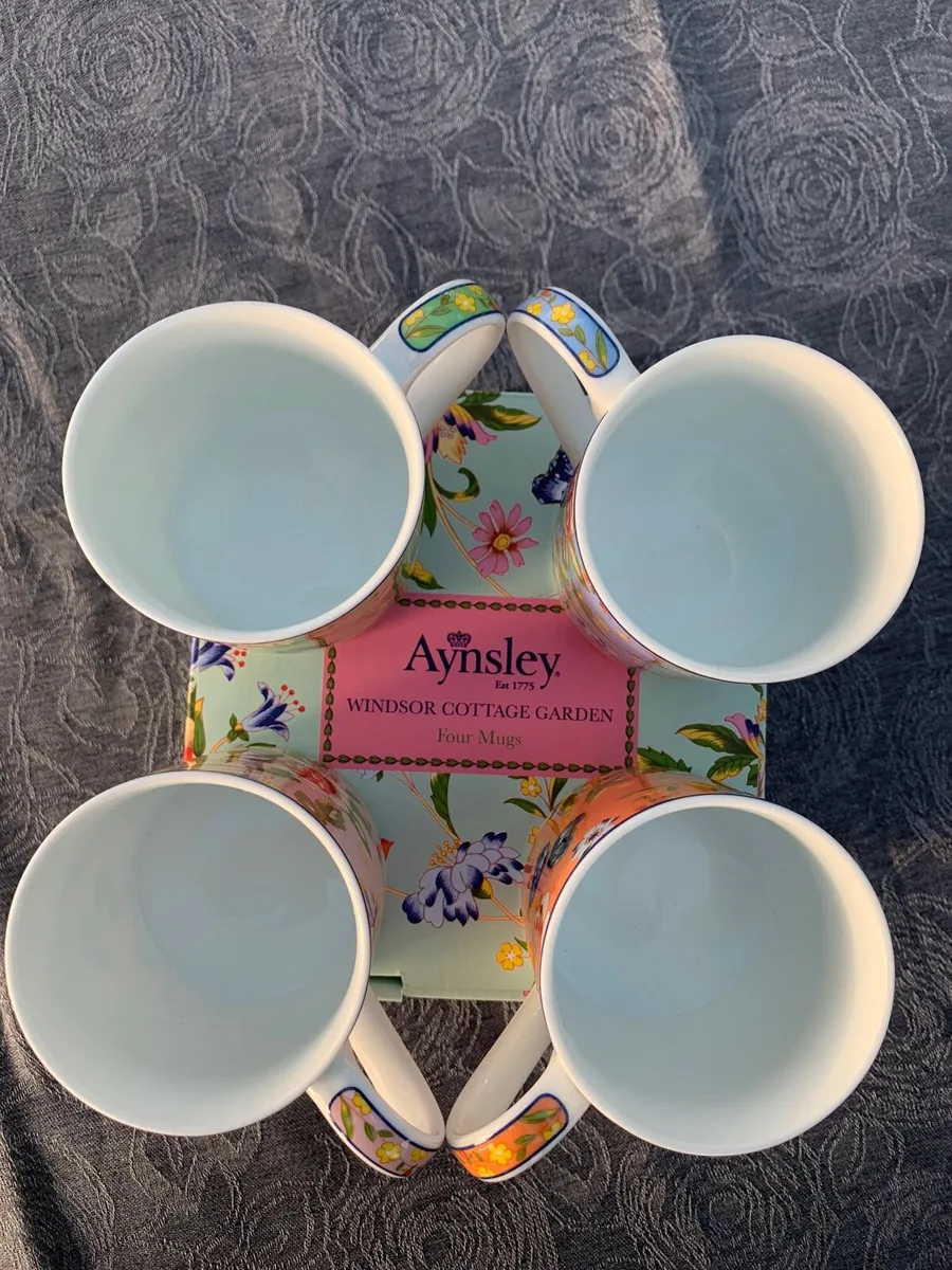 Anysley fine China Mugs - Image 4