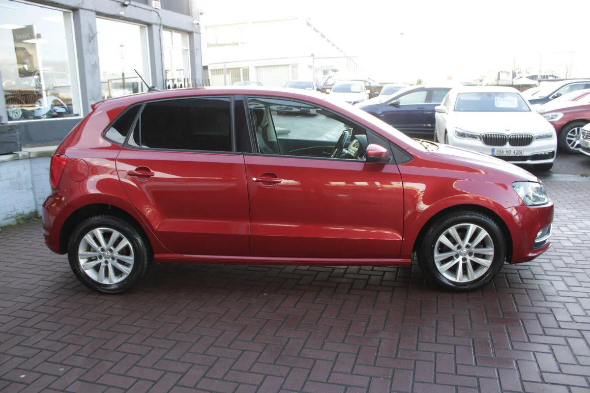 1.2TSI COMFORTLINE 5DR HATCHBACK AUTO // BUY WITH - Image 3