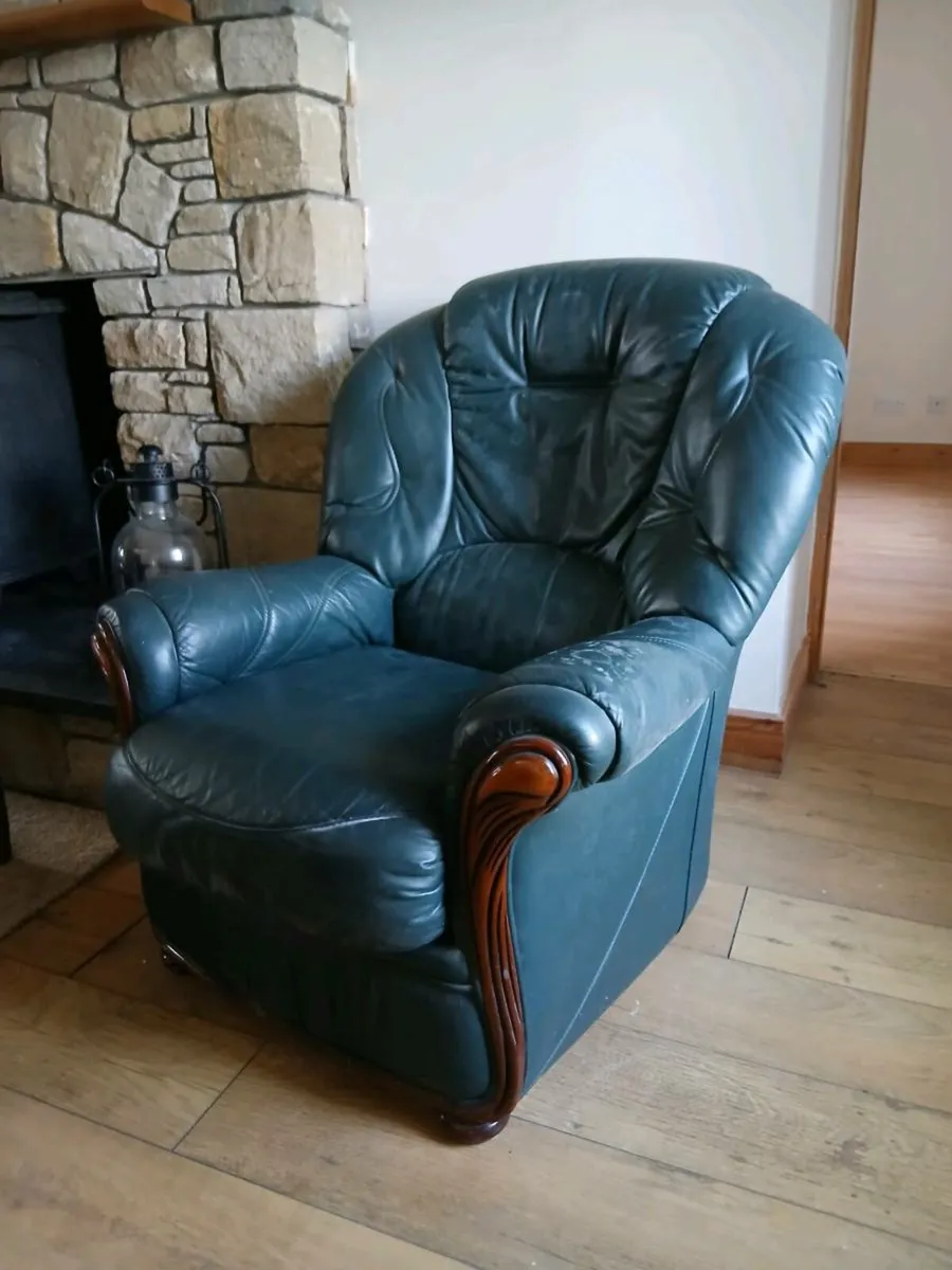 Living room - Image 2